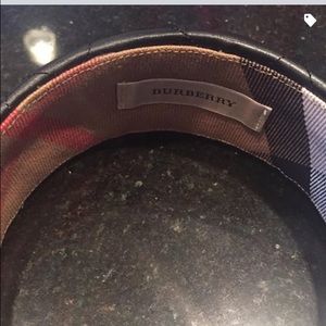 COPY - Burberry headband never worn